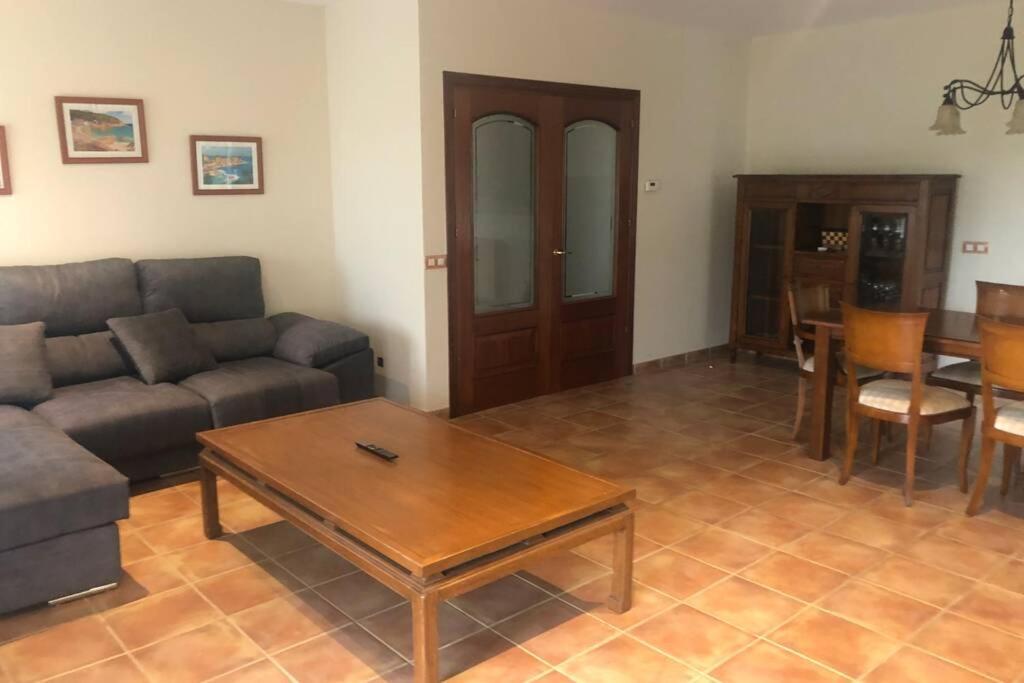 Apartamento Con Vistas A La Montana Apartment เบกูร์ ภายนอก รูปภาพ